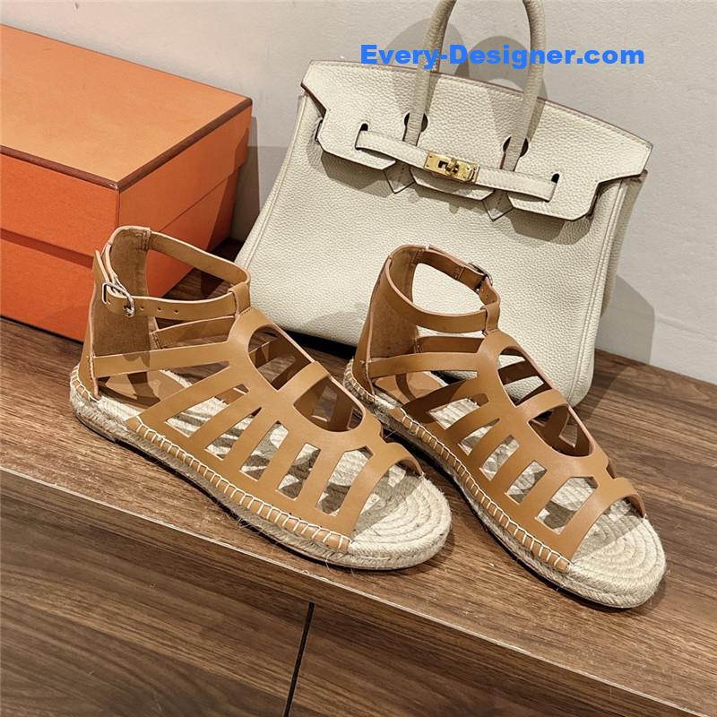 H**me5 cutout pig nose espadrille sandals