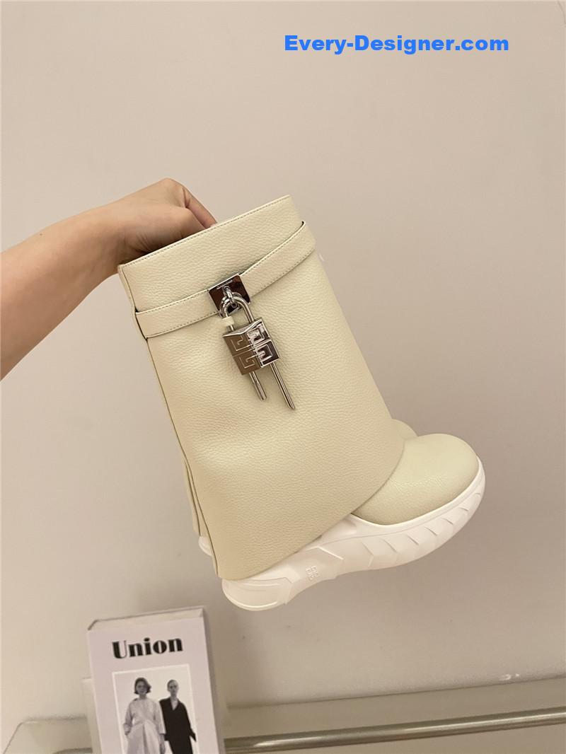 Givenchy Autumn/Winter Trendy Shark Boots