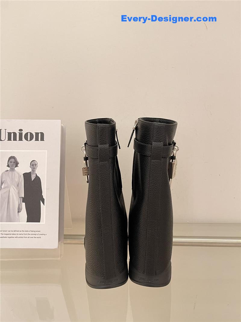 Givenchy Autumn/Winter Trendy Shark Boots