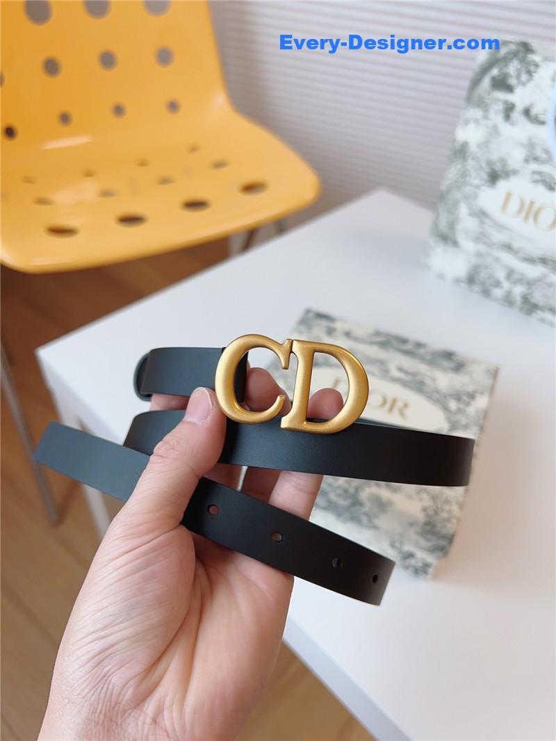 D10r saddle belt