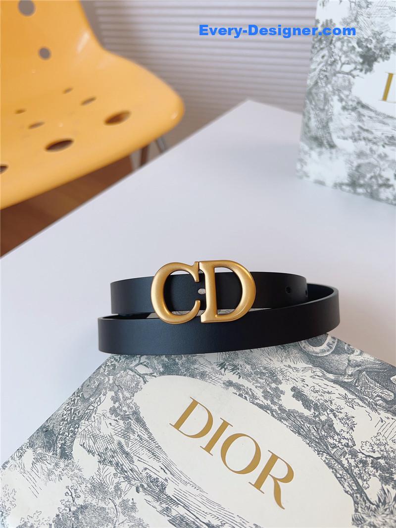 D10r saddle belt