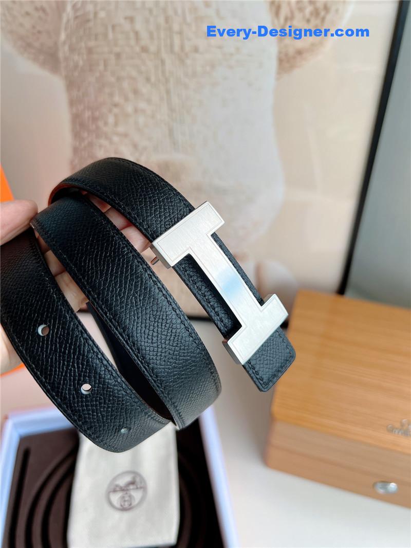 H**me5 mini belt with metal buckle