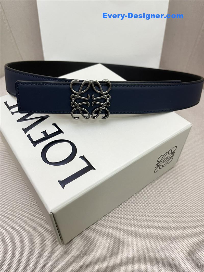 L0ew* simple and versatile belt