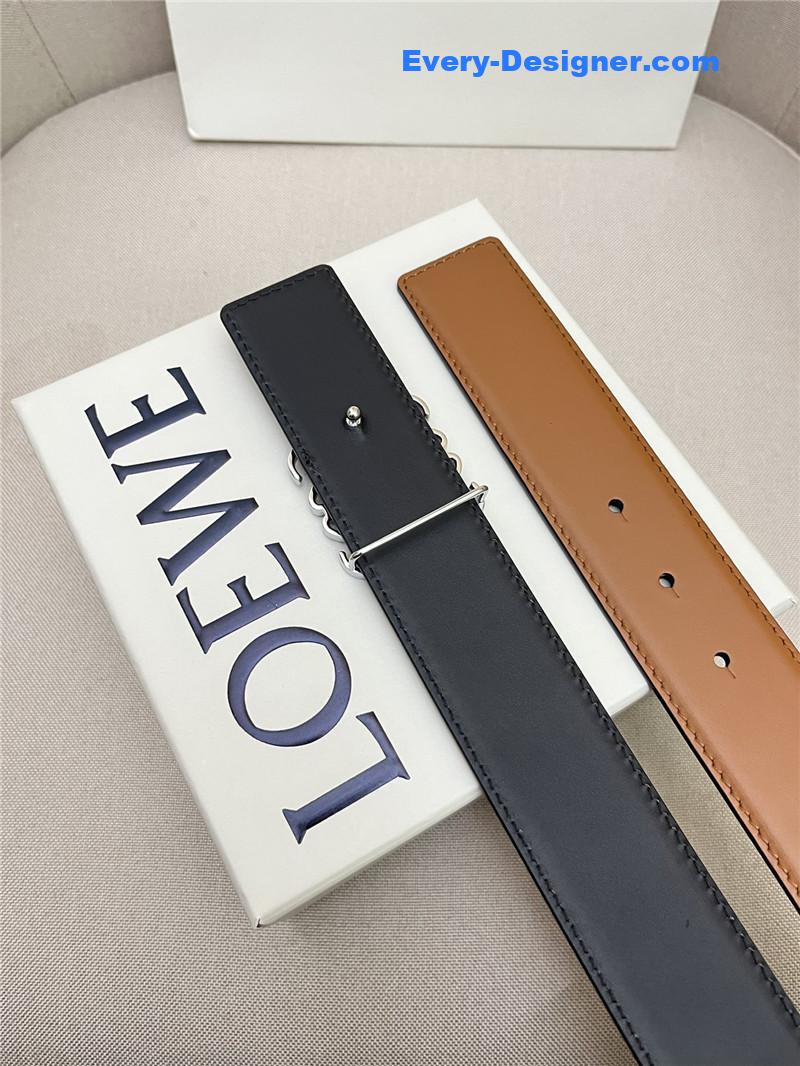L0ew* simple and versatile belt