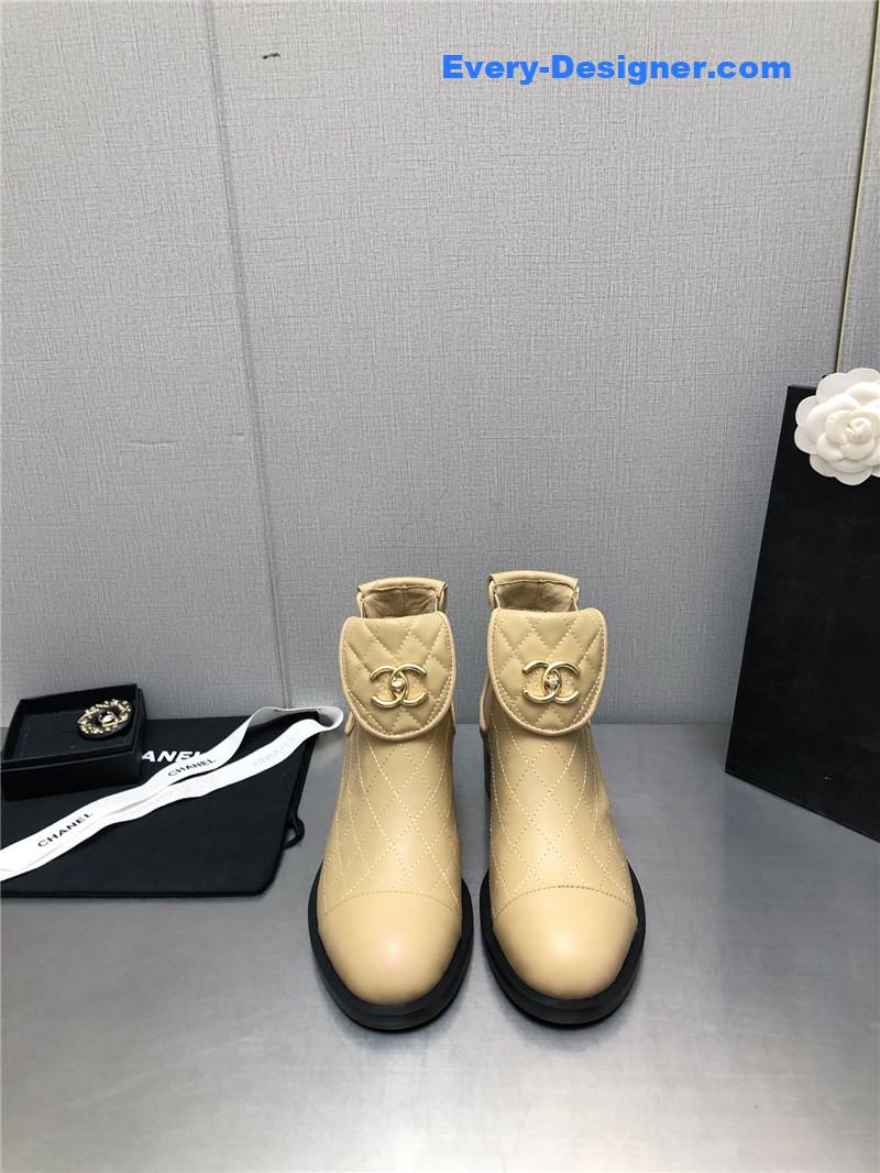 CC explosive boots