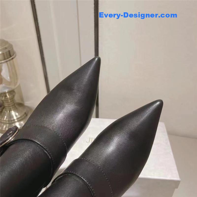 J1m*y Ch00 exquisite fashion booties