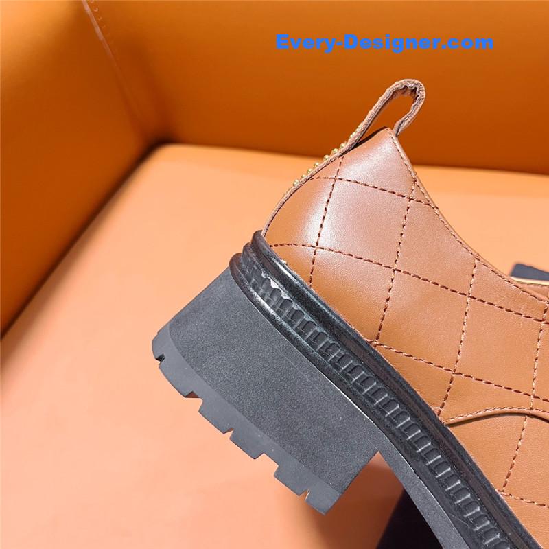 CC classic double C letter logo loafers