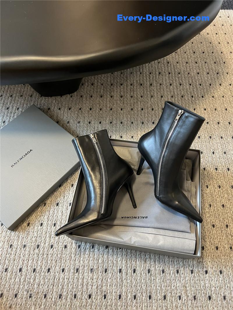 Ba1en*iaga pointed toe zip boots