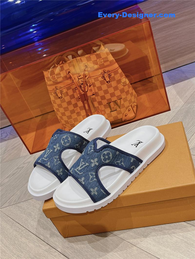 l0vis Vvtt0n lv summer all-match beach slippers
