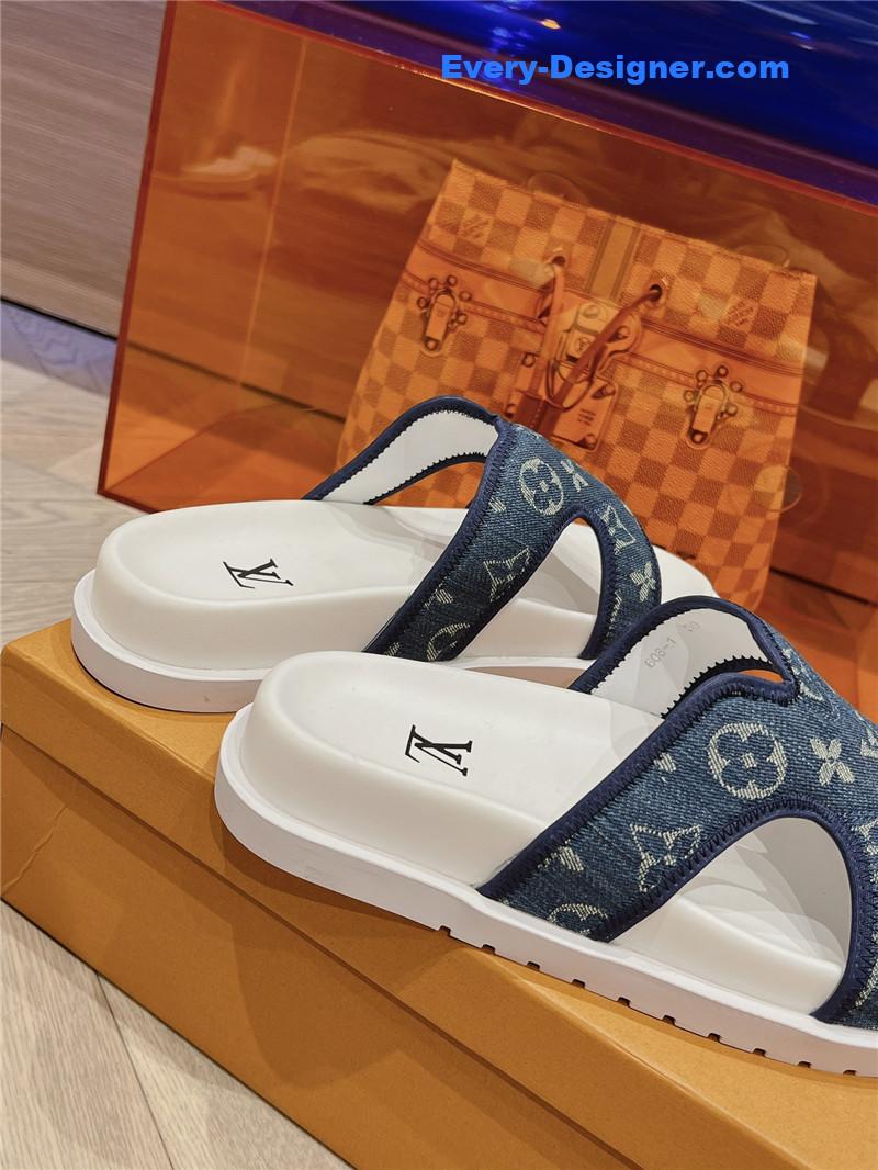 l0vis Vvtt0n lv summer all-match beach slippers