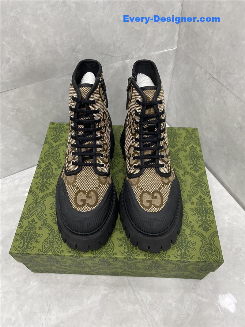 Gvc*1 side zipper martin boots