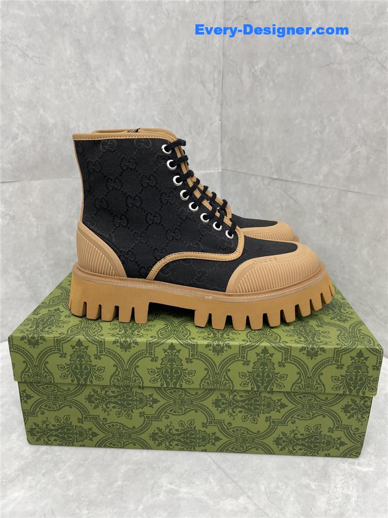 Gvc*1 side zipper martin boots
