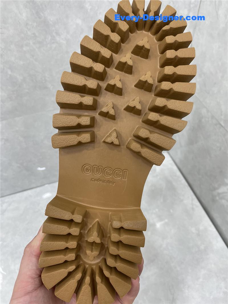 Gvc*1 side zipper martin boots