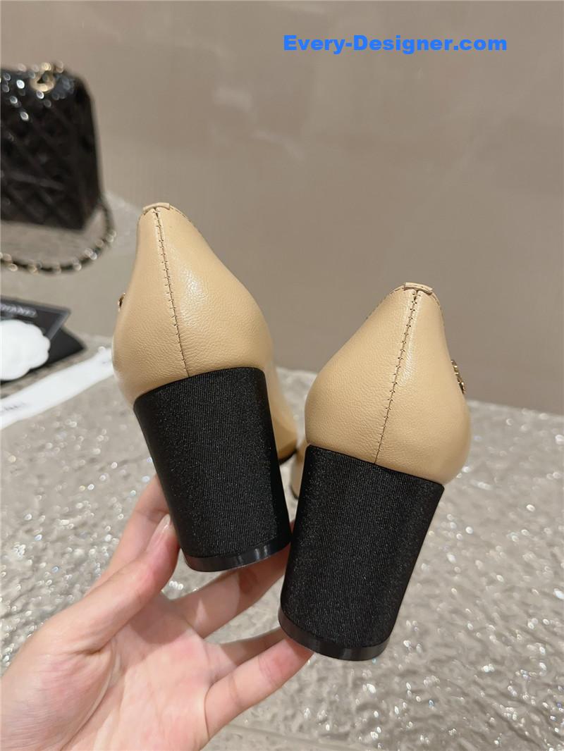 CC round toe gold chain shoes