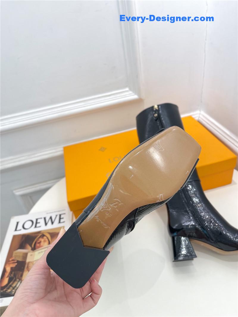 l0vis Vvtt0n lv new v-shaped chunky heel boots