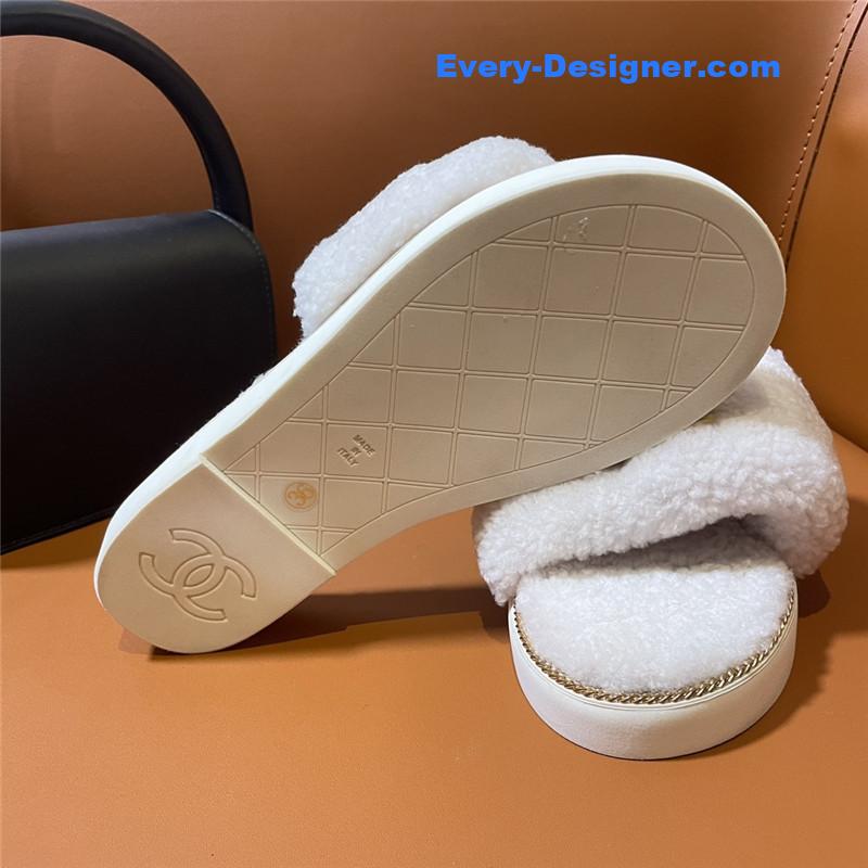 CC new fur slippers