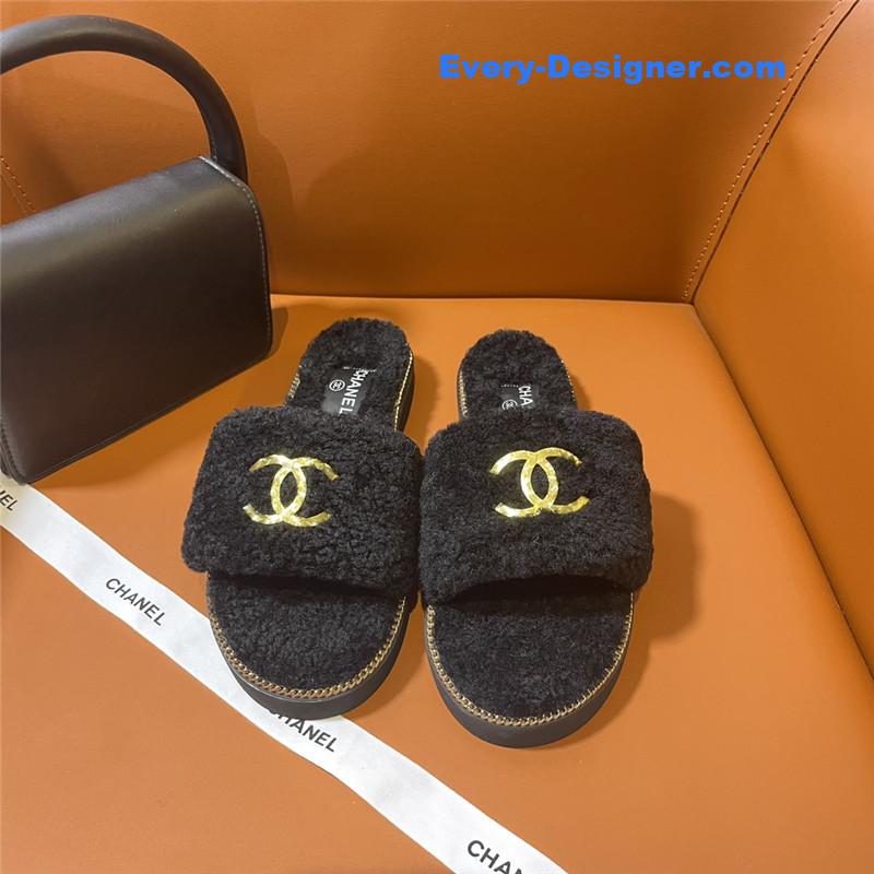 CC new fur slippers