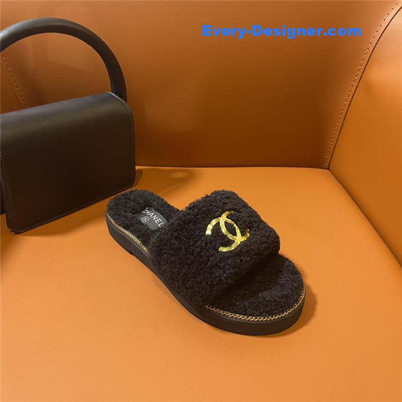CC new fur slippers