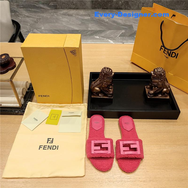 F**di lamb wool series slippers