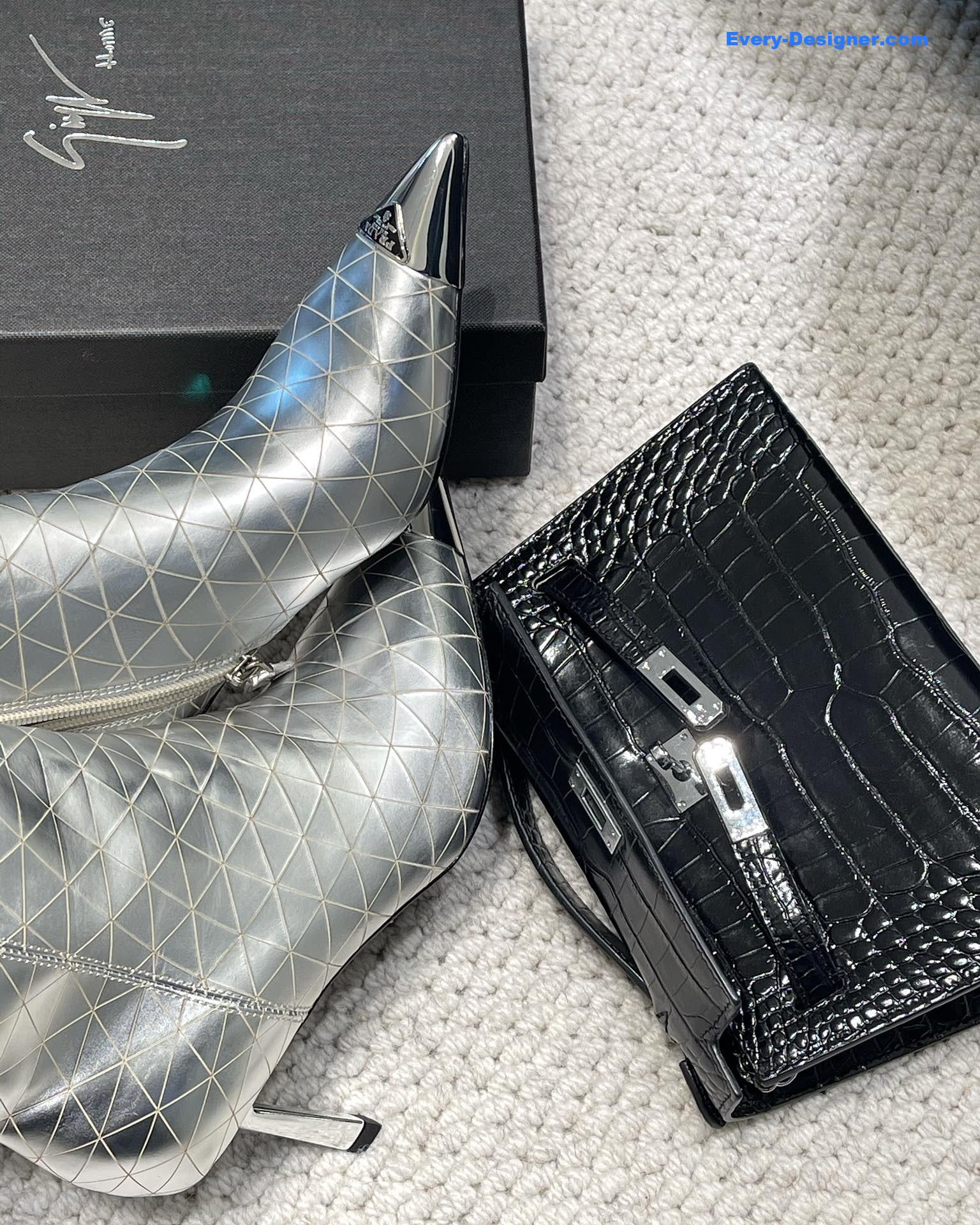 Pra*a autumn winter iron toe triangle logo ankle boots