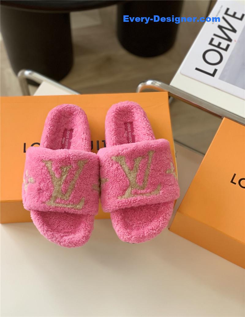 l0vis Vvtt0n lv new sheepskin wool slippers