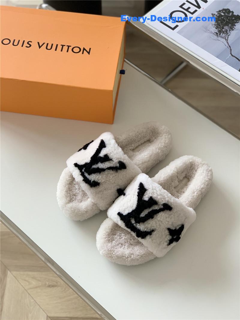 l0vis Vvtt0n lv new sheepskin wool slippers