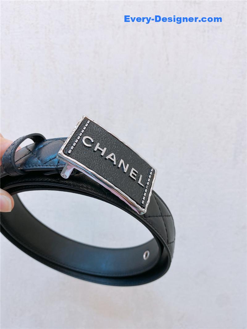 Ch**el gold metal logo buckle belt