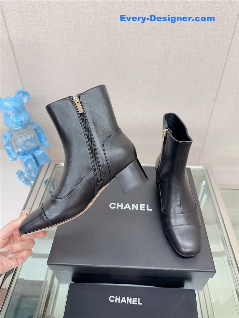 CC chunky heel stitching ankle boots