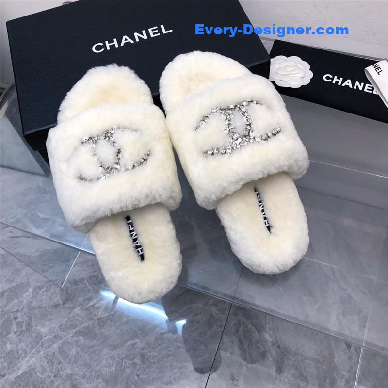 CC fur slippers
