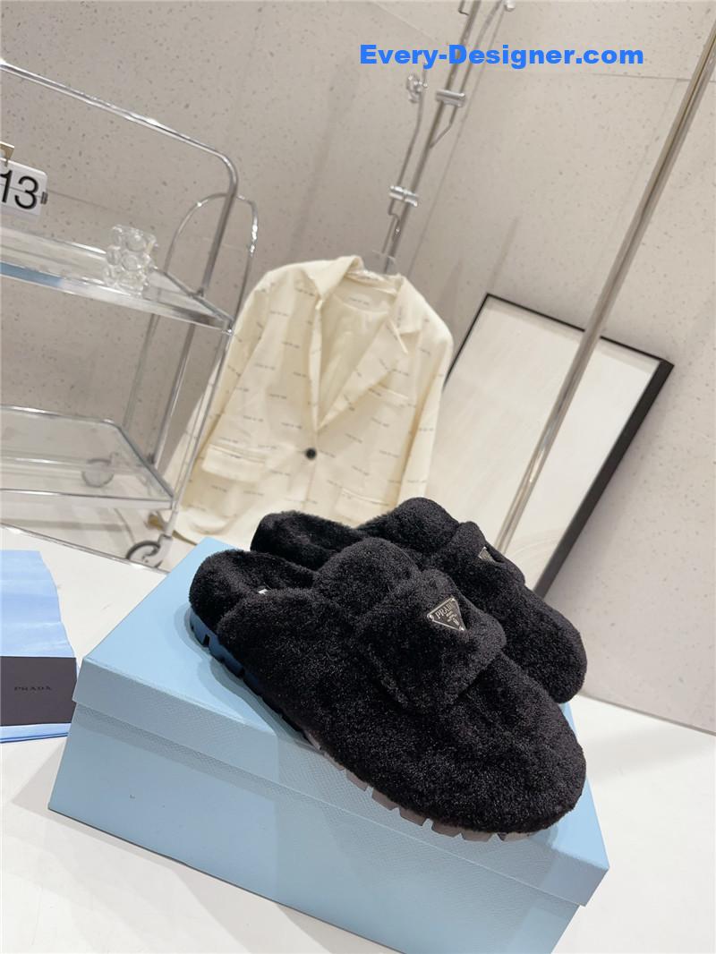 Pra*a autumn winter fur slippers
