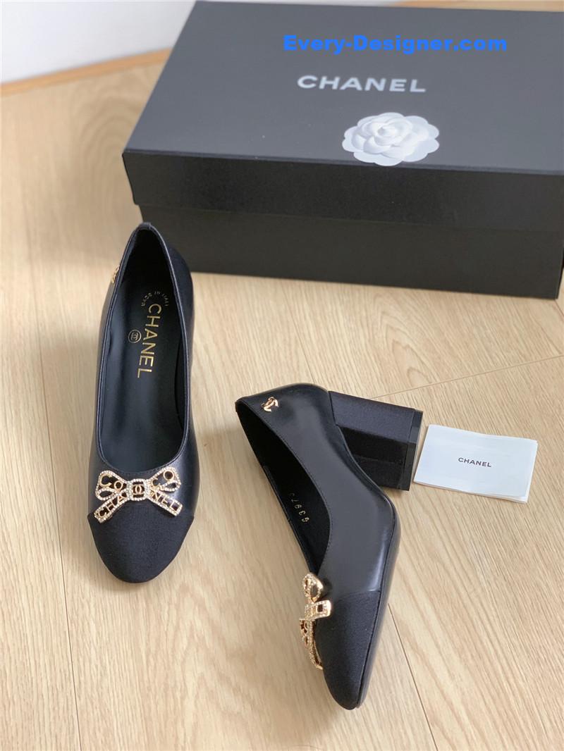 cc double c butterfly D1am0nd buckle shoes