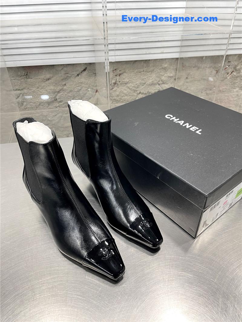 CC Classic Double C Small Square Toe Chunky Heel Boots