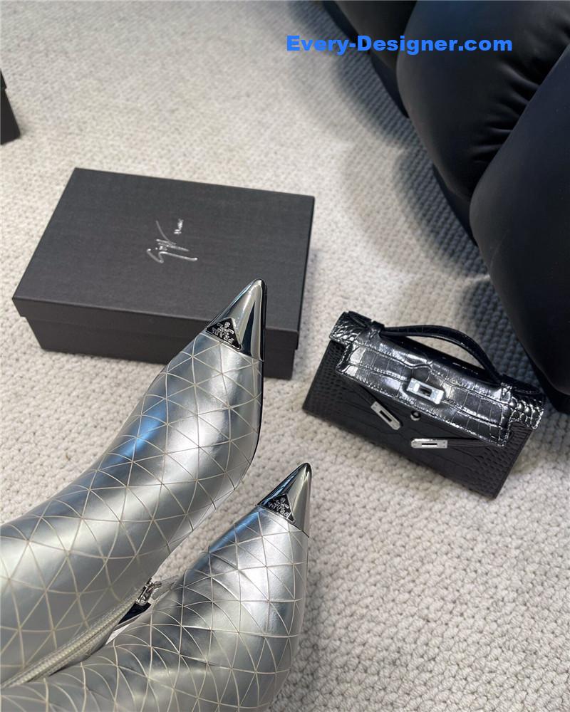 Pra*a catwalk catwalk series leather boots