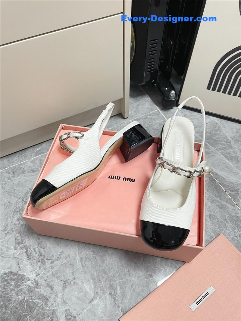 M1um1u chunky heel chain pearl pearl mary jane shoes