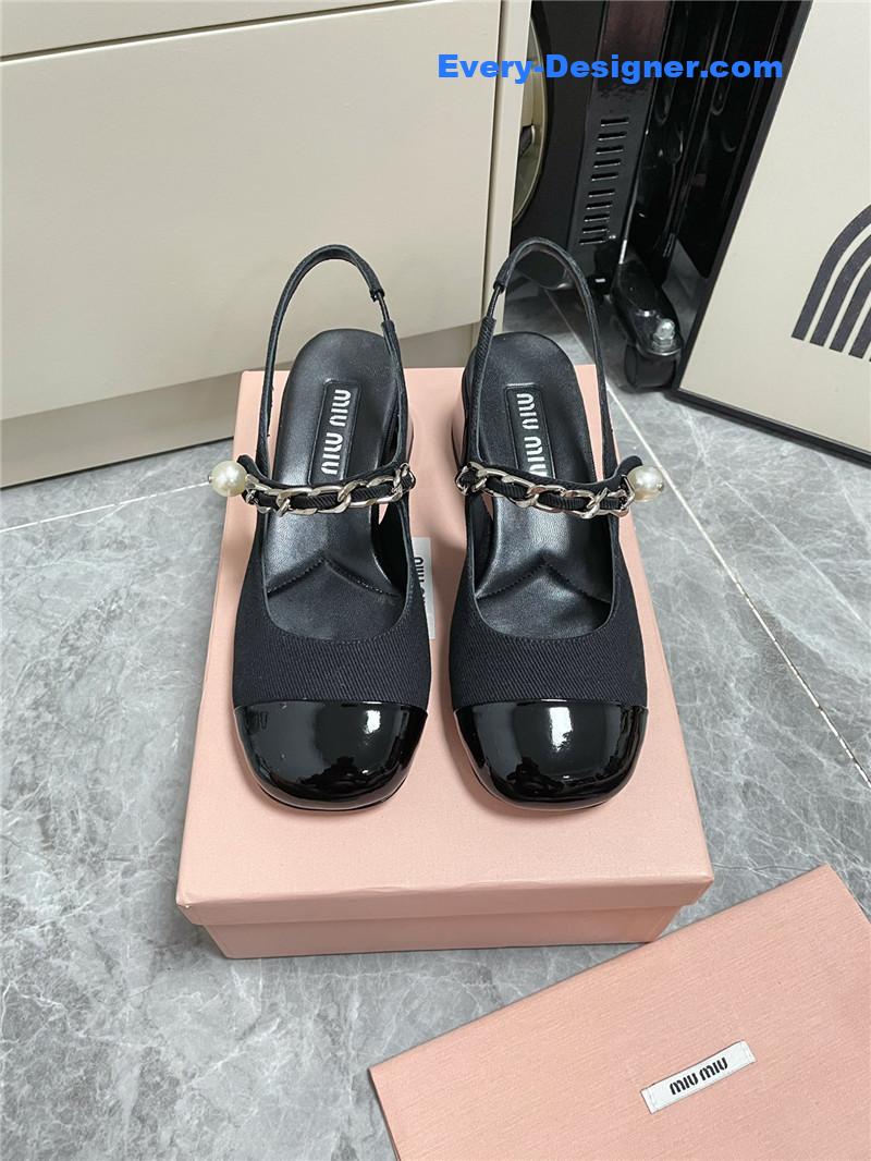 M1um1u chunky heel chain pearl pearl mary jane shoes