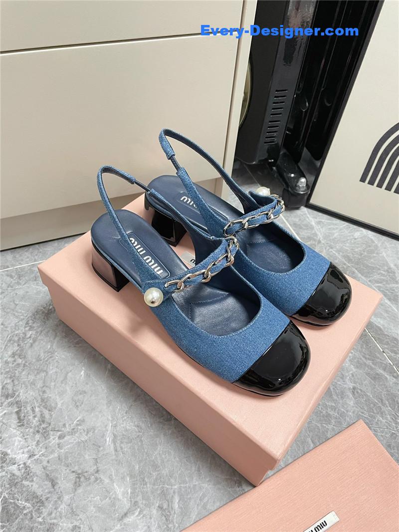 M1um1u chunky heel chain pearl pearl mary jane shoes