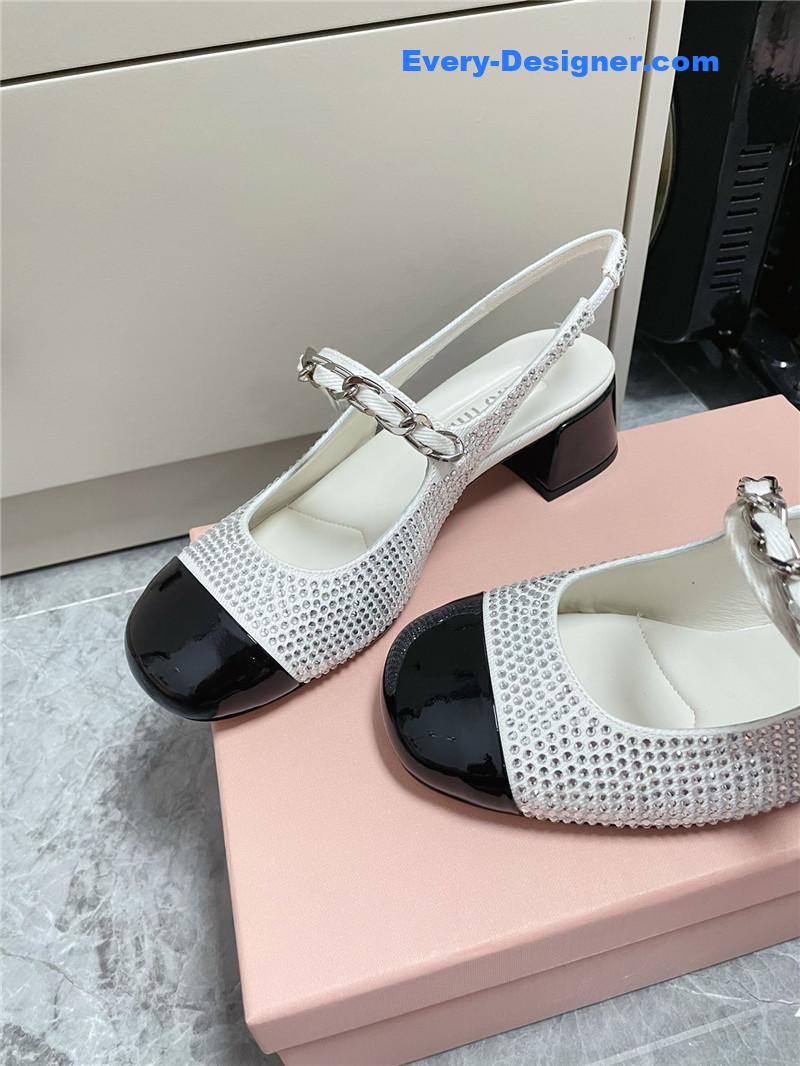 M1um1u chunky heel chain pearl pearl mary jane shoes