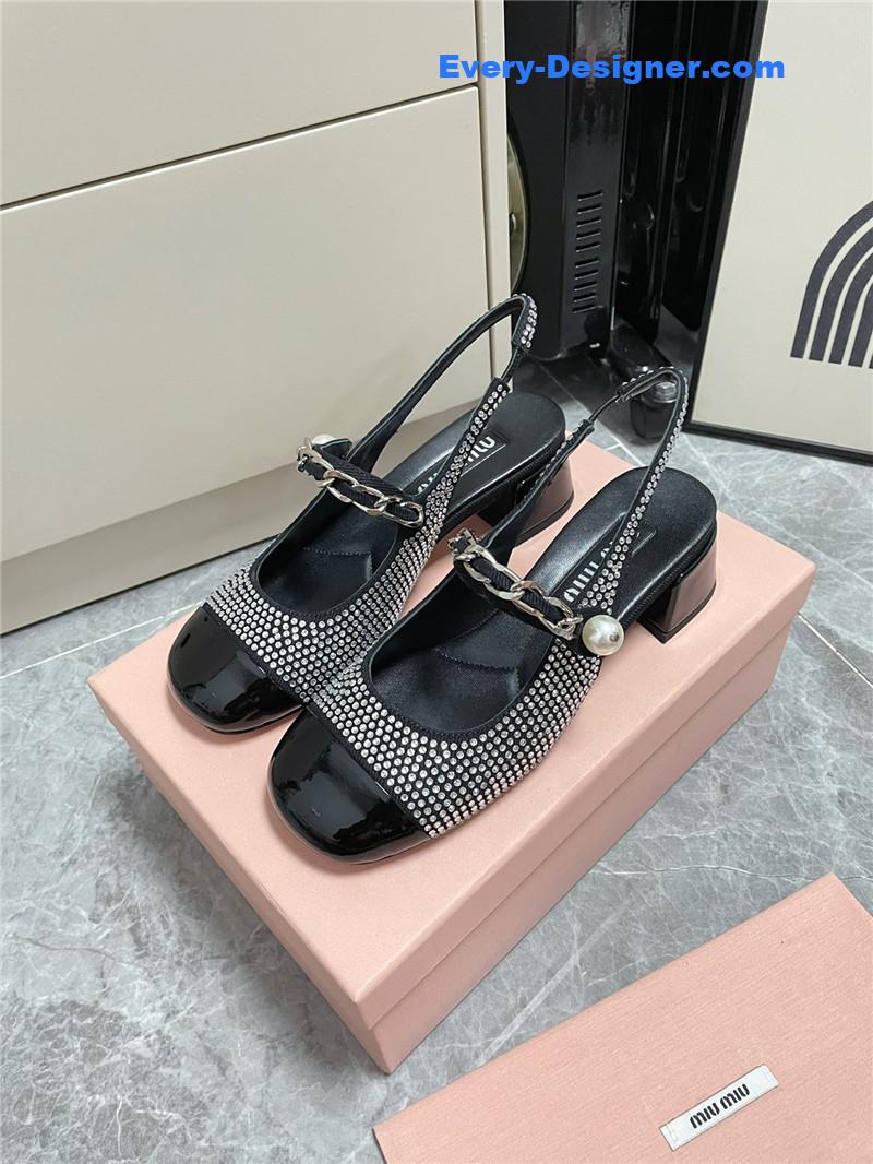 M1um1u chunky heel chain pearl pearl mary jane shoes