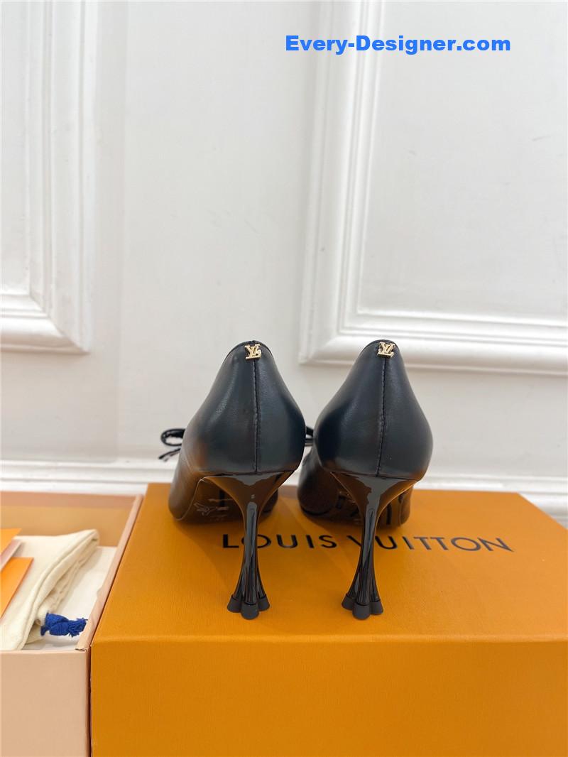 l0vis Vvtt0n lv bowknot pointed shoes
