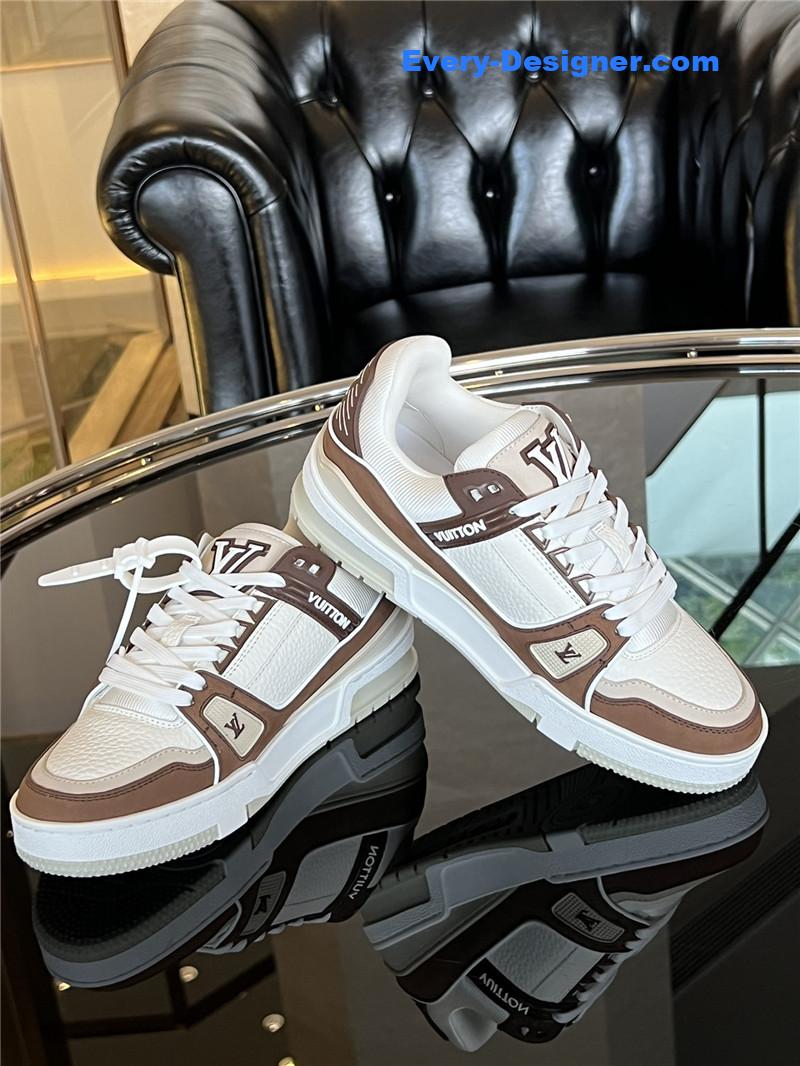 l0vis Vvtt0n lv time out sneakers
