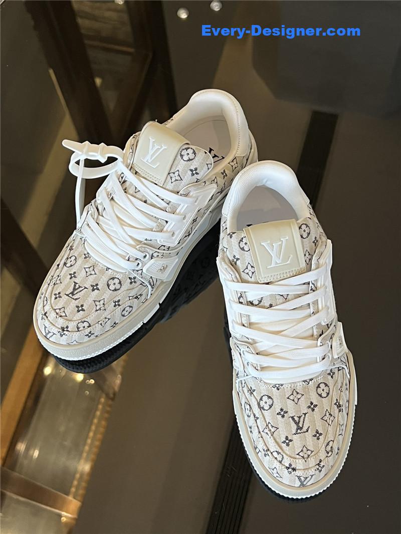 l0vis Vvtt0n lv time out sneakers