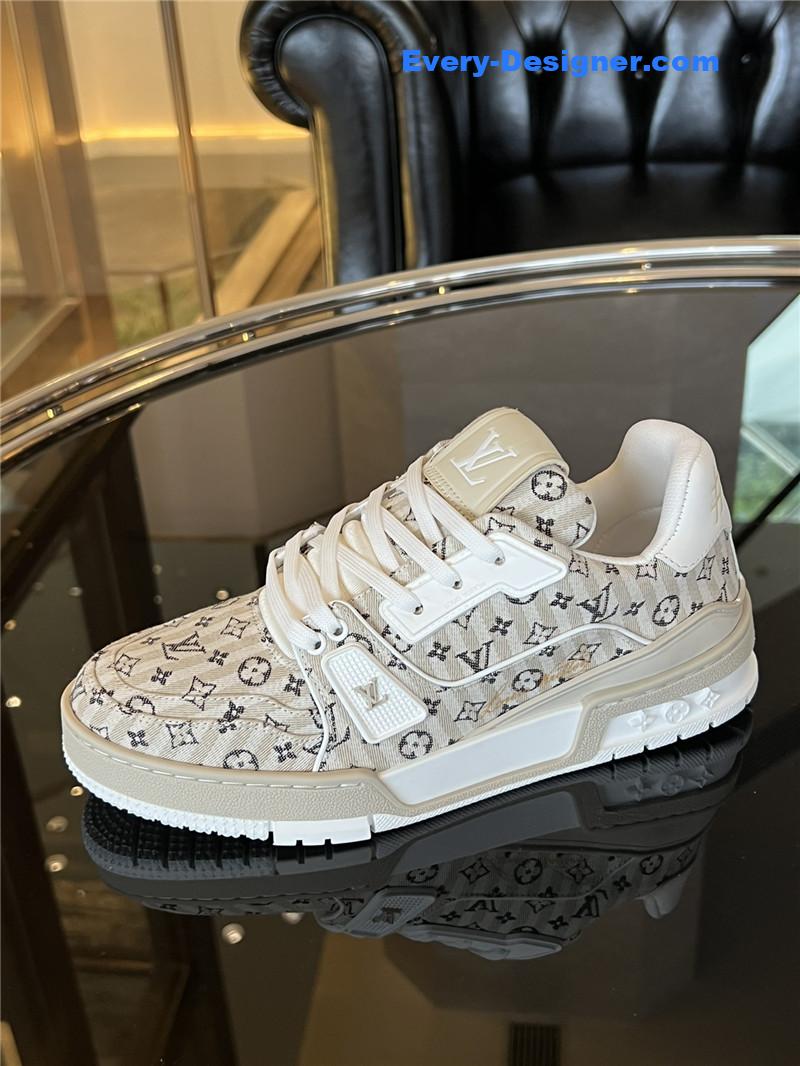l0vis Vvtt0n lv time out sneakers