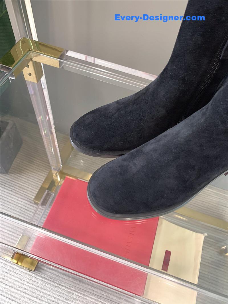 Va1e*ntin0 new v buckle high-heeled ankle boots
