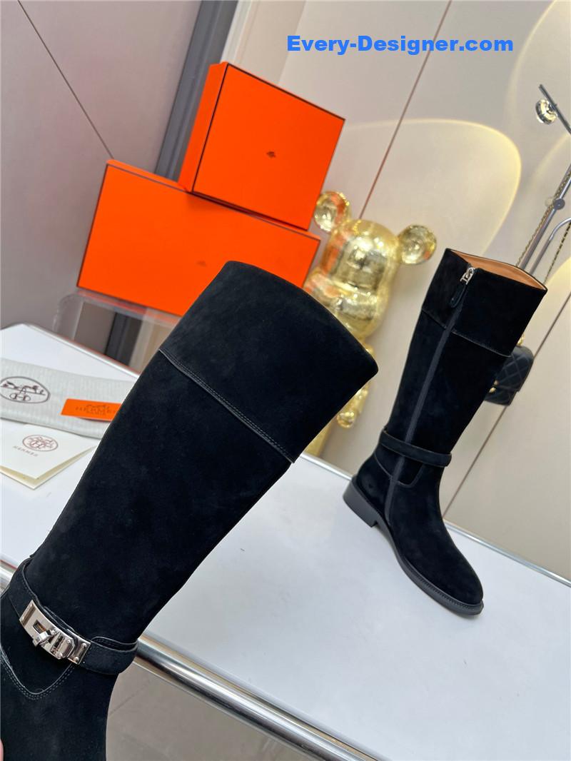 H**me5 new classic boots