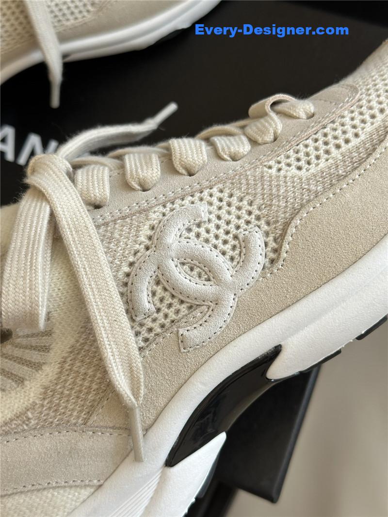 Ch**el classic socks sneakers