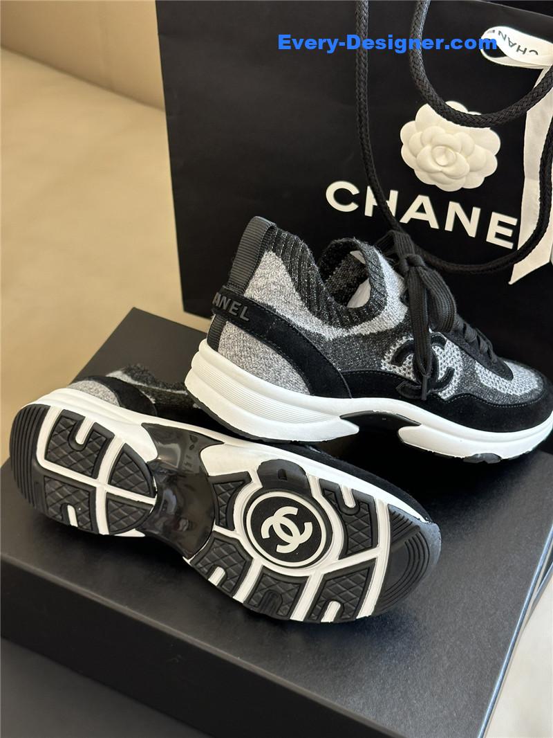 Ch**el classic socks sneakers