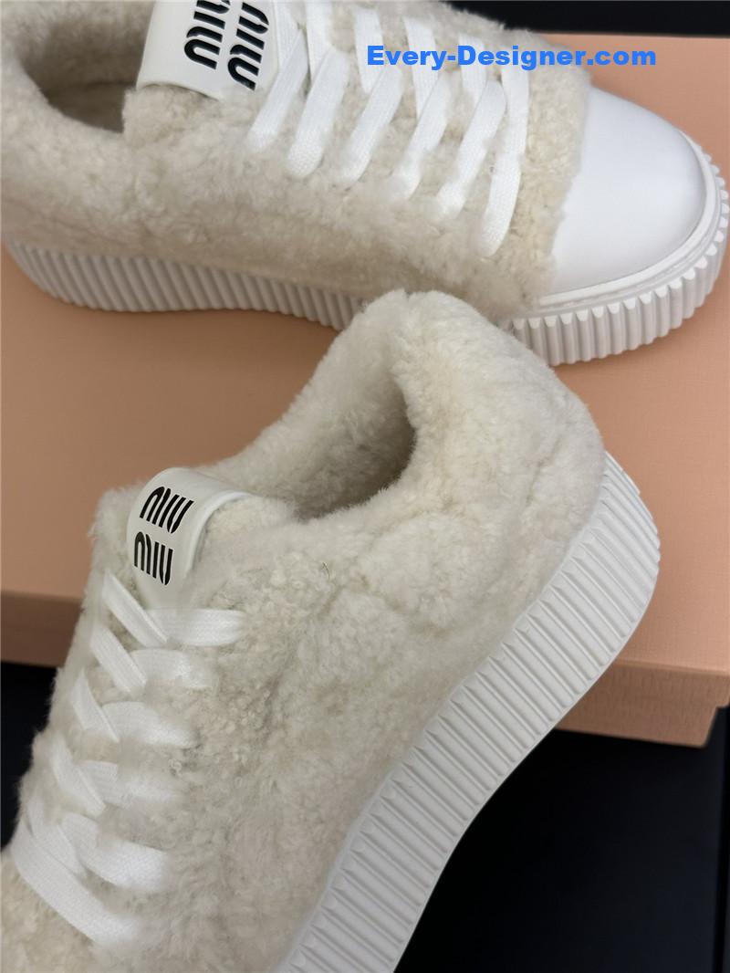 M1um1u autumn and winter lamb wool series sneakers