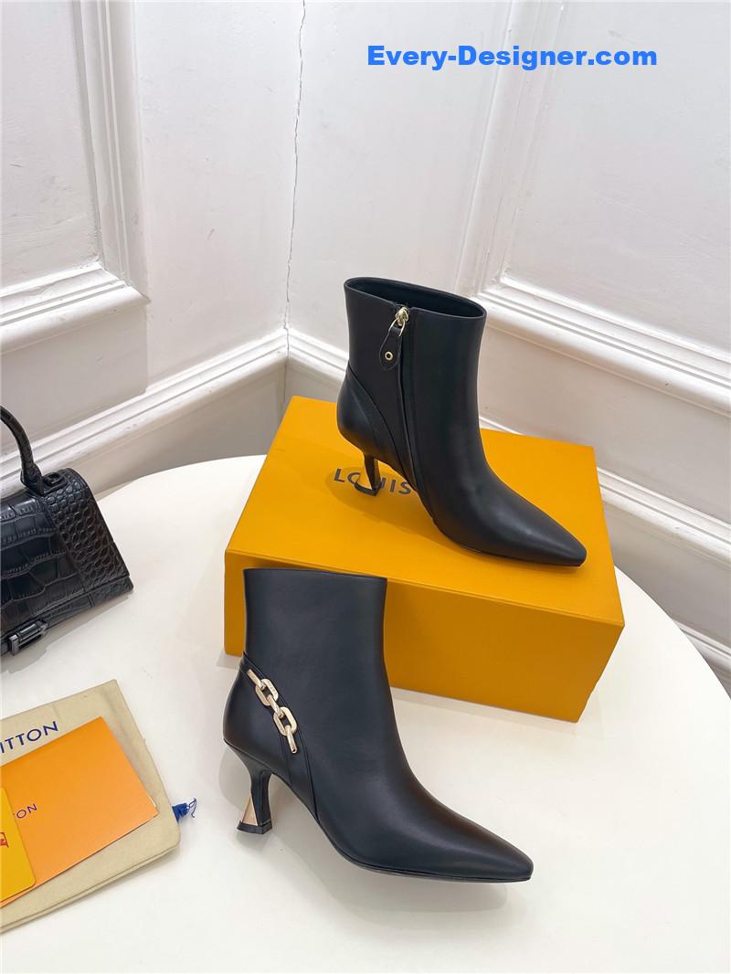 l0vis Vvtt0n lv small square toe metal heel boots