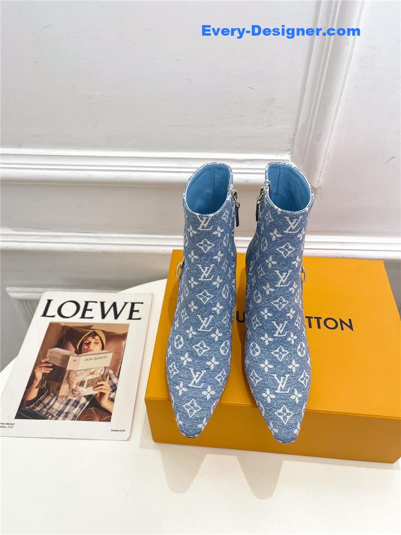 l0vis Vvtt0n lv small square toe metal heel boots