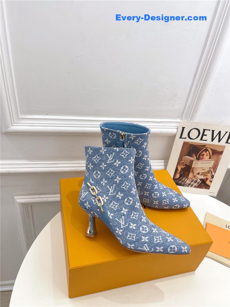 l0vis Vvtt0n lv small square toe metal heel boots